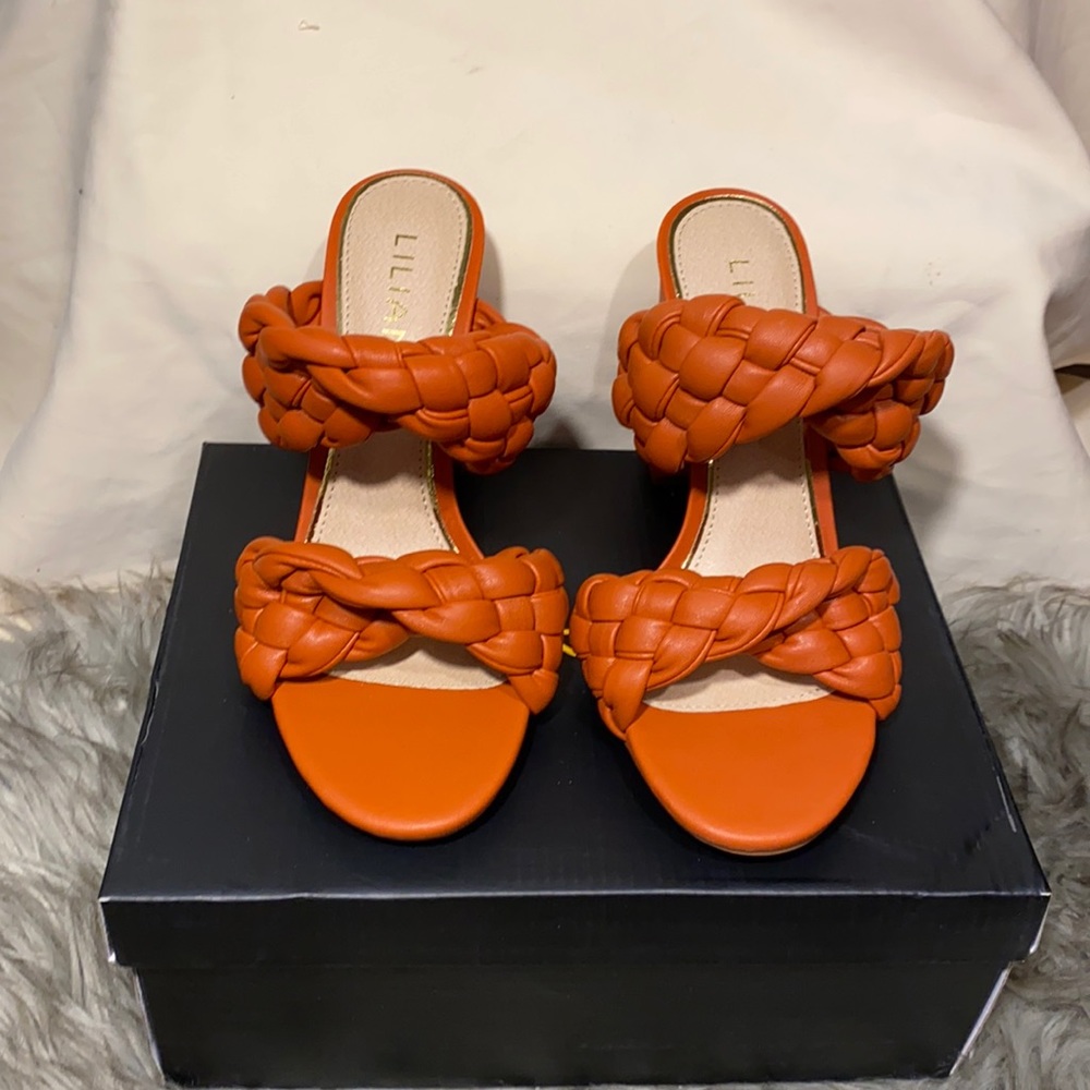 Brand New Orange Liliana Ryant style heels size 7